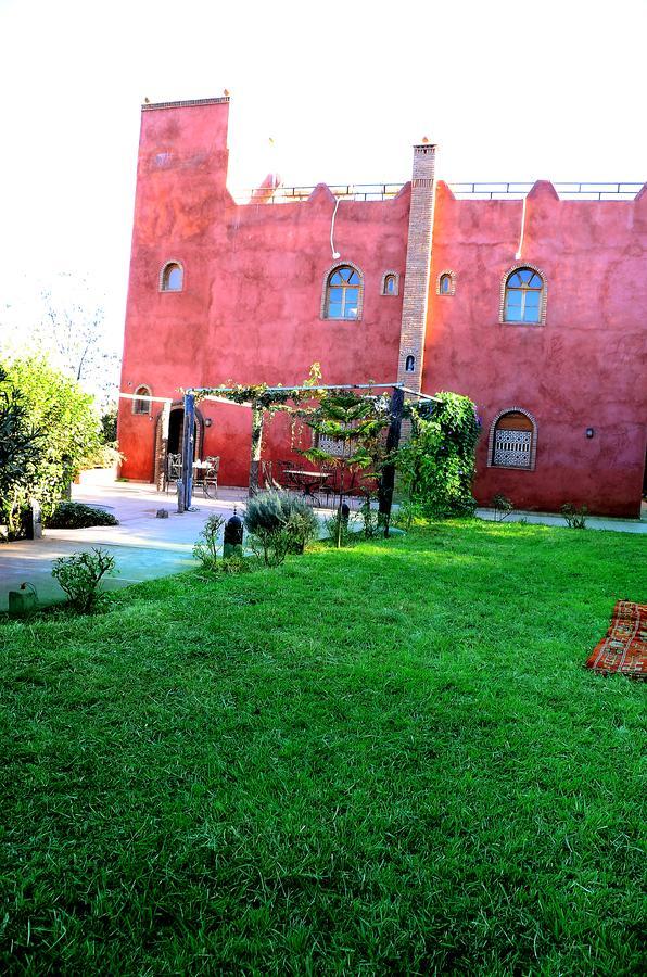 Latifa House Hotel Sbiti Exterior photo